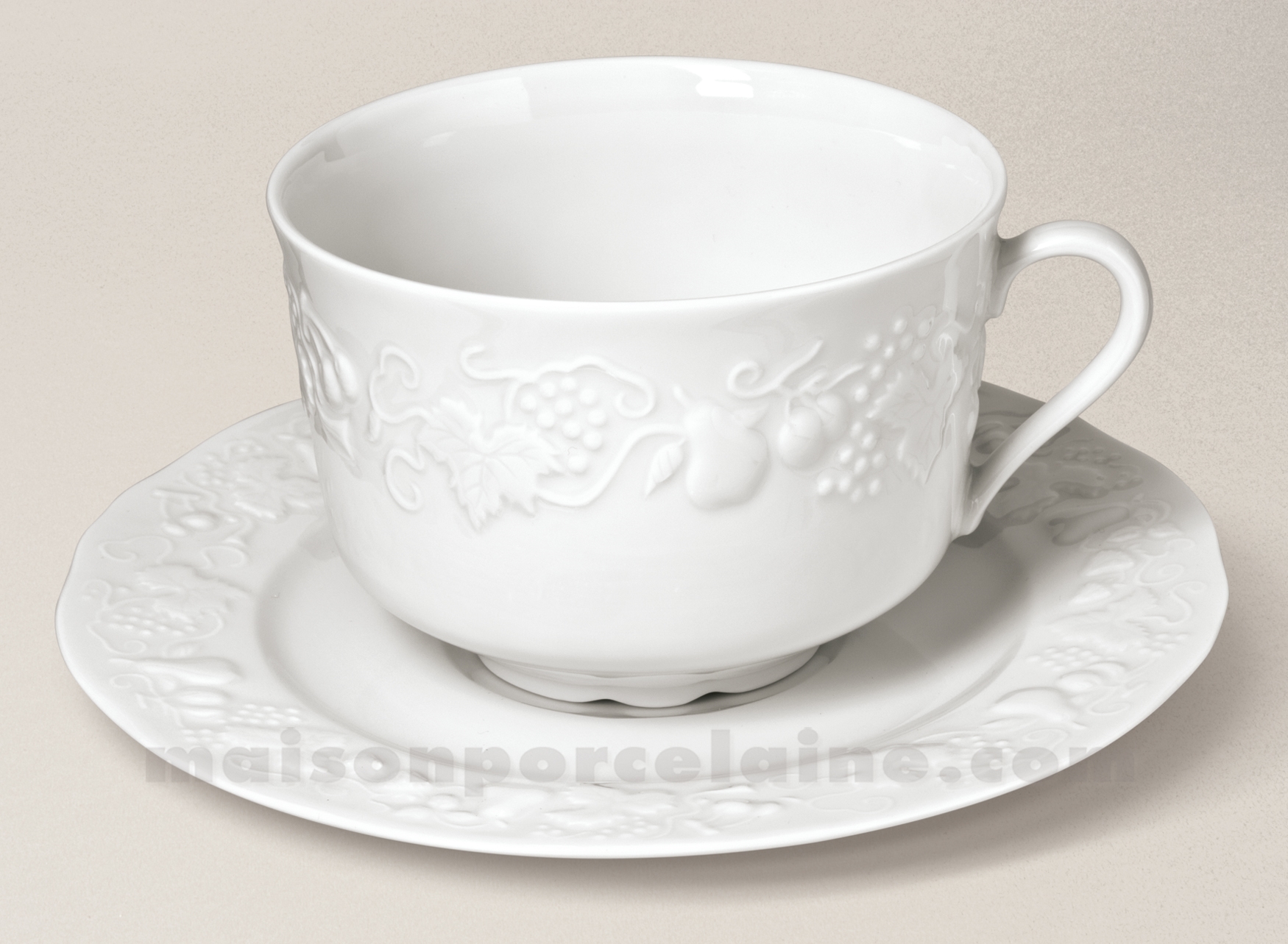 TASSE DEJEUNER JUMBO CALIFORNIA + SOUCOUPE LIMOGES PORCELAINE BLANCHE 47CL  - Maison de la Porcelaine