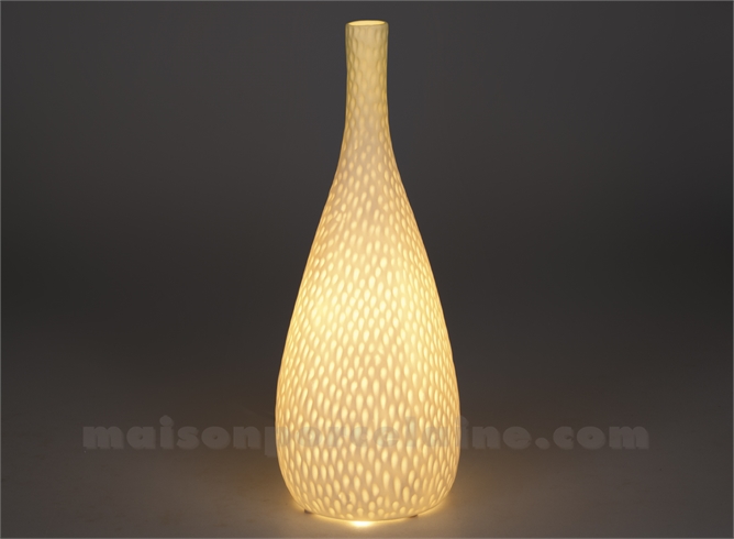 LAMPE BISCUIT PORCELAINE - ALLONGEE POINTS GM 12X113.5XH31.8CM