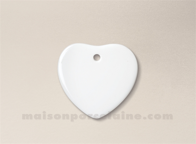 PENDENTIF/MEDAILLON PORCELAINE BLANCHE A PEINDRE COEUR 4,6X5,3