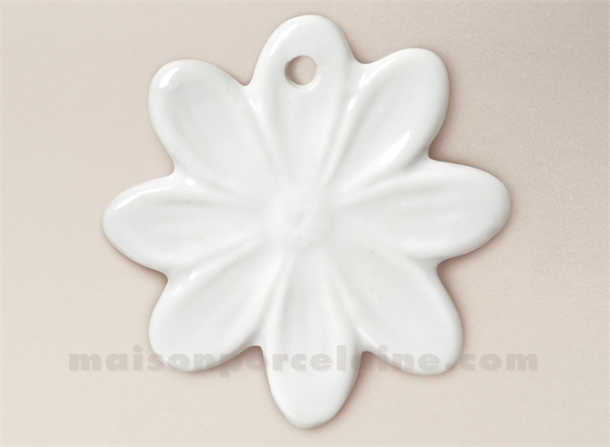 PENDENTIF/MEDAILLON PORCELAINE BLANCHE A PEINDRE DAISY 5X3