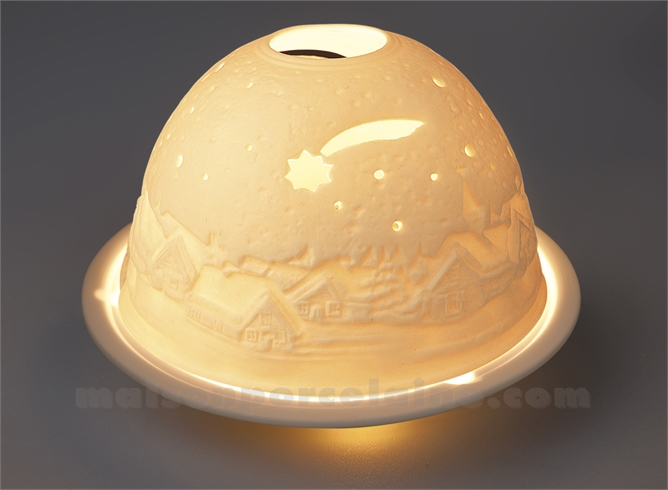 PHOTOPHORE LITHOPHANIE BISCUIT DE PORCELAINE VILLAGE NEIGE AJOURE