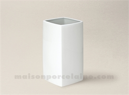 VASE CARRE 22CM